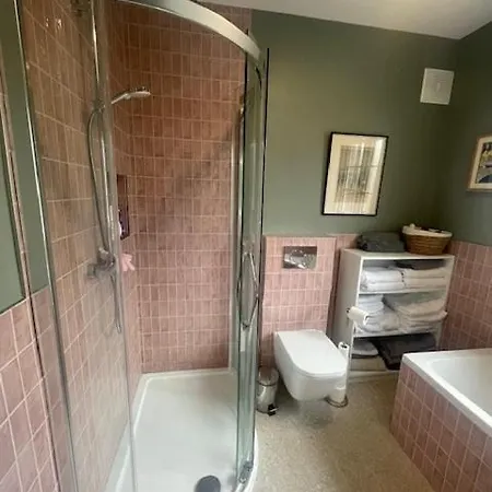 Luxury Family Near Ucd &city Centre *
