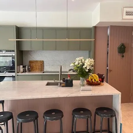 Luxury Family Near Ucd &city Centre *